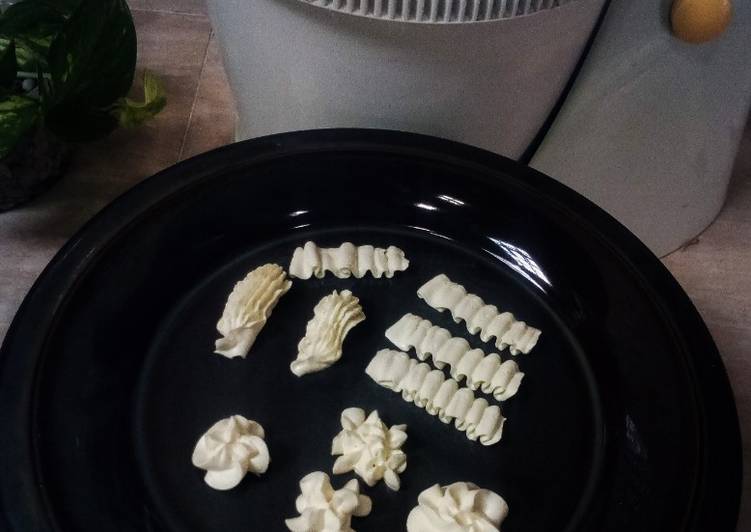 Resep Butter Cream Lembut, Sempurna