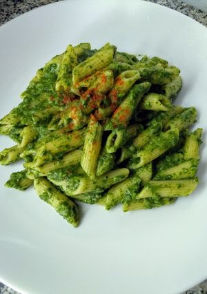 Una foto de Penne Rigate con crema de espinacas