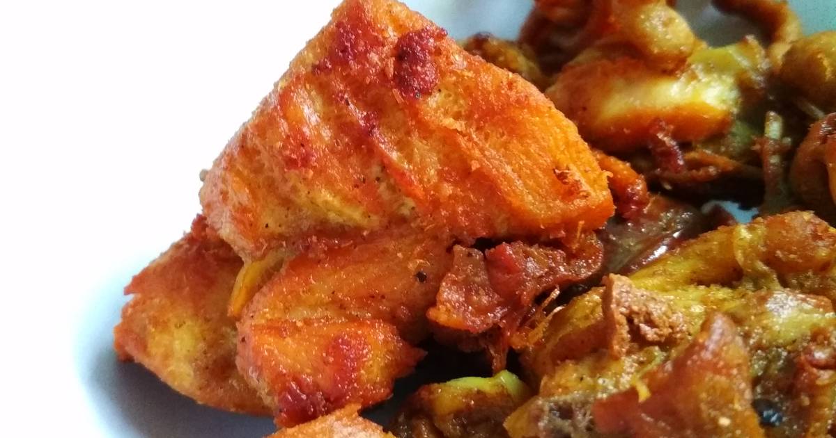 Resep Ayam Goreng Bumbu Kuning Ungkep oleh Dapurgalski - Cookpad