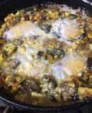 Verduras con huevos estrellados
