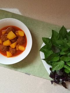 عکسی از دستور قیمه ریزه نخودچی به روش خودم