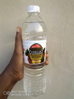 A picture of Vinegar Water.
