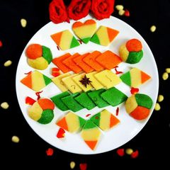 A picture of Tricolour peanut katli.