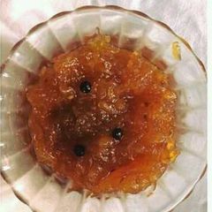 A picture of Aam ki khatti mithi chutney.
