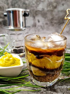 Foto resep Es Alpukat Kopi Tubruk Susu