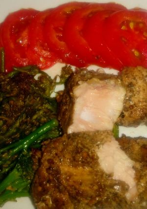 A picture of Pan Seared Tuna Steak.