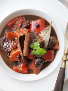 拜占庭風味紅酒燉牛肉 的食譜成品照片