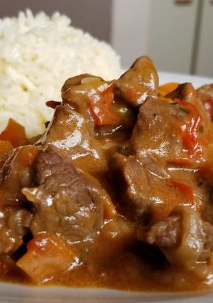 Una foto de Lomito con arroz