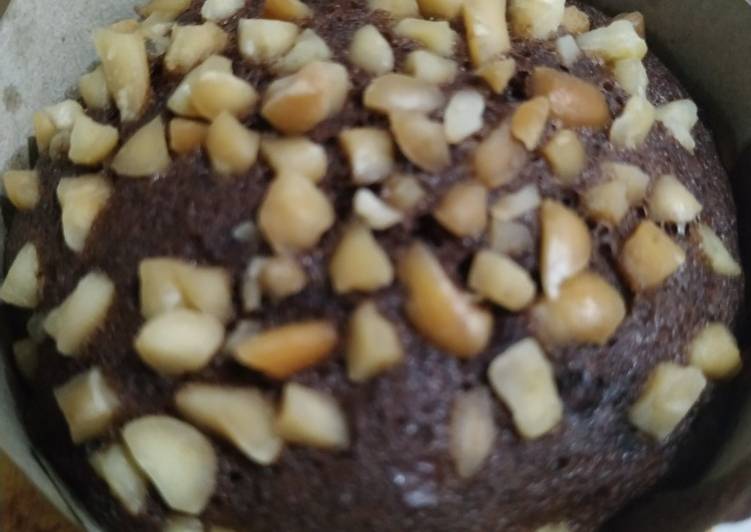 Resep Muffin coklat topping kacang sangrai yang Menggugah Selera