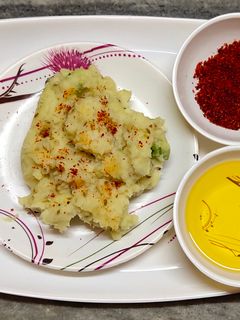 ખીચું (Khichu recipe in Gujarati) રેસીપી મુખ્ય ફોટો