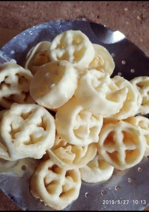 Foto resep Kembang goyang/mantari irit renyah