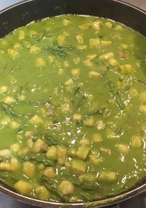 Foto di Gnocchi di miglio con asparagi