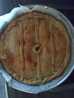 Una foto de Empanada de chipirones y mejillones