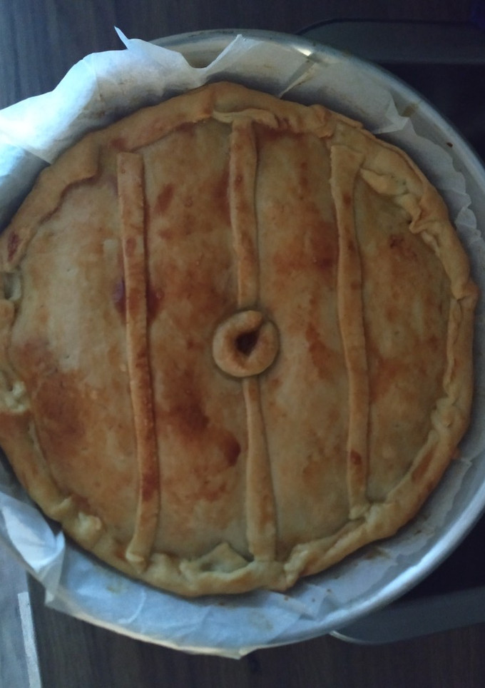 Una foto de Empanada de chipirones y mejillones