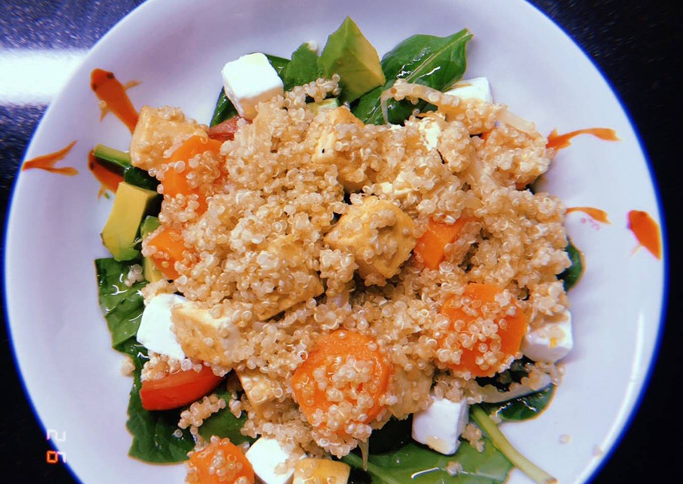 Ensalada de Quinoa con Tofu