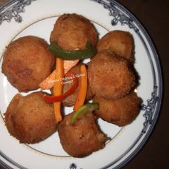 A picture of Potato ball.