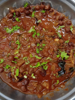 கருப்பு கொண்டக்கடலை கிரேவி செய்முறை முக்கிய புகைப்படம்