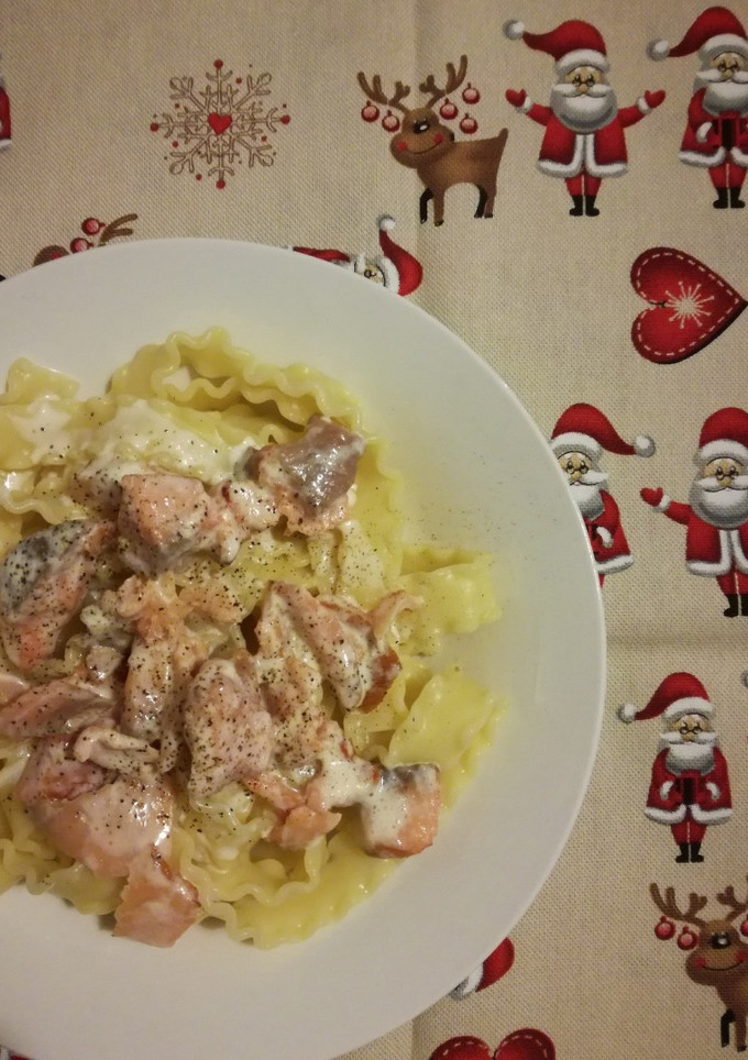 Una foto de Mafaldines con crema de salmón ahumado