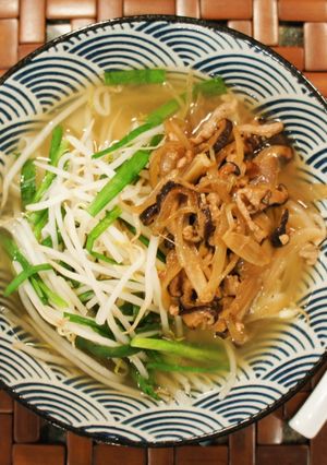 A picture of Taiwanese Hakka Style Flat Rice Noodle Soup (客家湯板條) - Gluten Free Noodle Soup.
