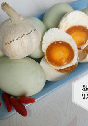 Foto resep Telur Asin Bawang Putih Home Made #Dandelion
