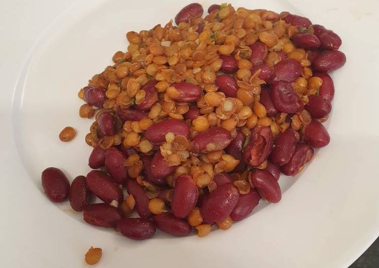 Easiest Way to Prepare Award-winning Green lentil and kidney bean snack