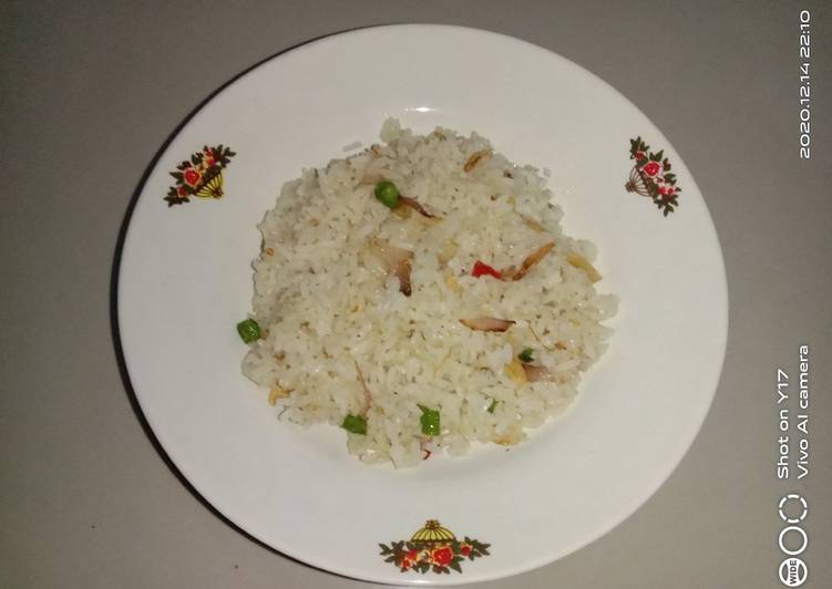 {Resep Nasgor putih zaman dulu yang Renyah