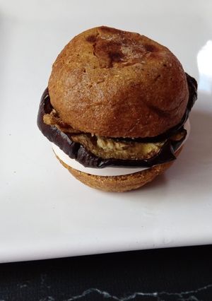 Una foto de Hamburguesita veggie💜