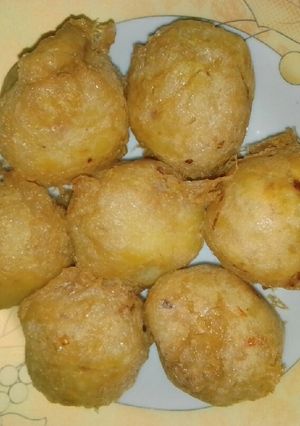 A picture of Yam balls.