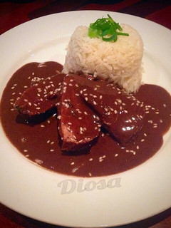 Una foto de Lomo de res en salsa de chocolate y tamarindo para Navidad