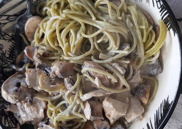 Comment Cuisiner Poulet spaguetti quinoa champignon sauce