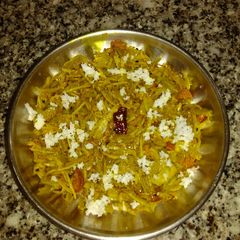 A picture of Layer khosha (bottle gourd).