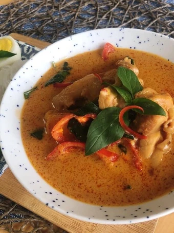 Easy Steps to Make|Recipe} Thai Curry • How To Make Thai Red Curry Paste |ThaiChef Food Anti-Fail