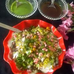 A picture of Aloo Tikki.