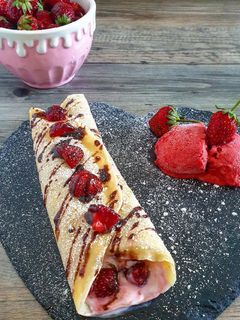Erdbeer-Joghurt-Pfannkuchen Rezepthauptbild