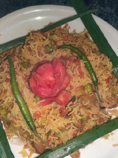 वेज बिरयानी (veg biryani recipe in Hindi) रेसिपी मुख्य फोटो