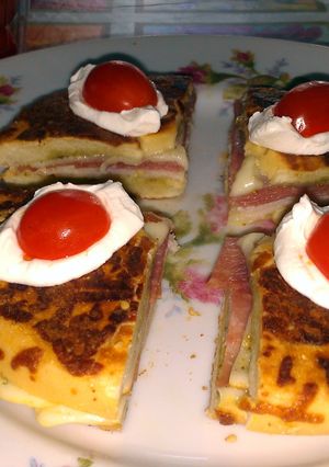 A picture of Asiago Bagel Pressini.