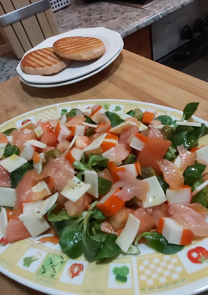 Una foto de Ensalada de canónigos a la miel