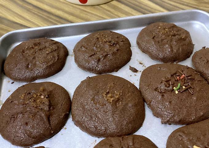 Simple chocolate cookies
