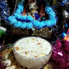 A picture of Makhana dry fuits kheer.
