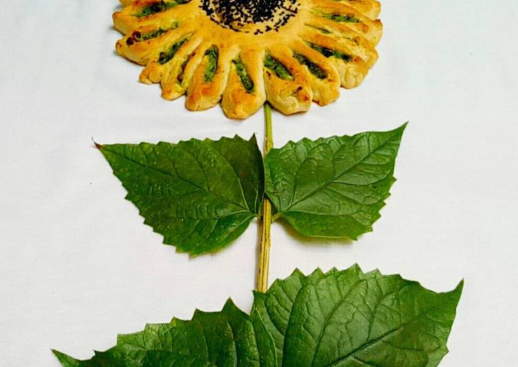 Spinach sunflower Bread