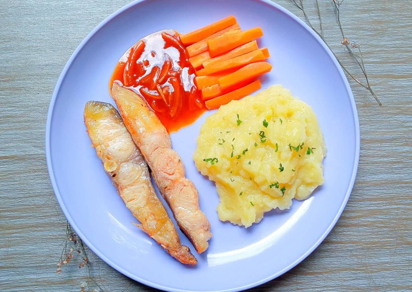 Steak Ikan Patin With Mashed Potato