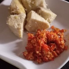 A picture of Egg sauce and Yam.