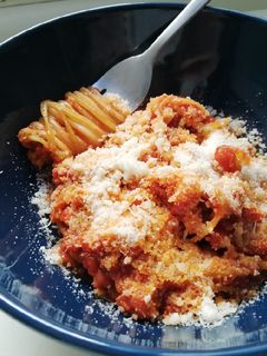 Una foto de Espaguetis de Calabacín con Tomate