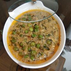 A picture of Methi malai matar.