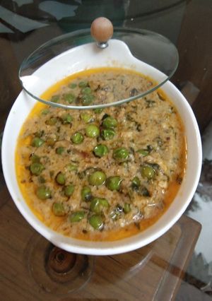 A picture of Methi malai matar.