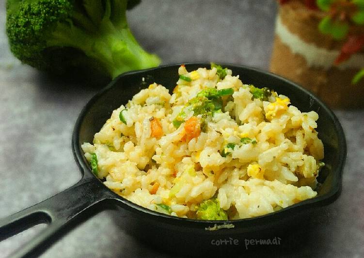 Carbonara Brocoli Fried Rice