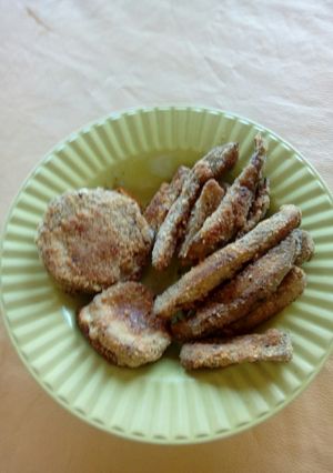 Una foto de Palitos y medallones de berenjena al horno