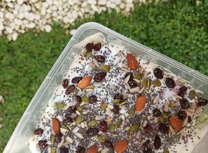 Foto resep Salad buah dengan chia seed, kacang2an dan kismis