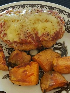 Foto resep chicken parmigiana with baked sweet potato