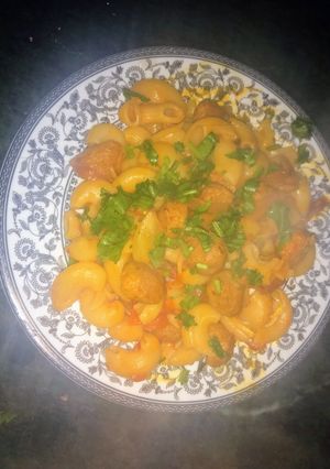 सोया चंक मैकरोनी (Soya chunk macaroni recipe in hindi) रेसिपी मुख्य फोटो